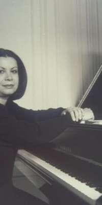 Verda Erman, Turkish pianist, dies at age 70